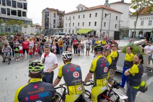 406 dobrodelna kolesarska dirka Foto atelje Postojna